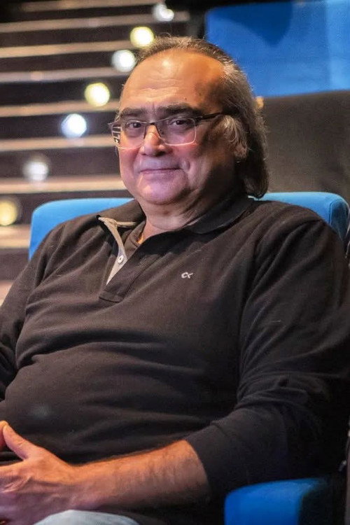 Photo of Paris Mouratidis, Writing