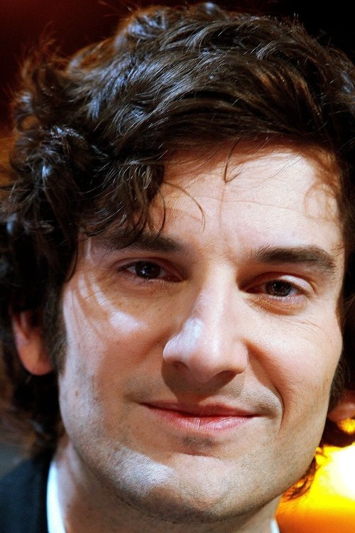 Photo of Gaspard Proust, Acting