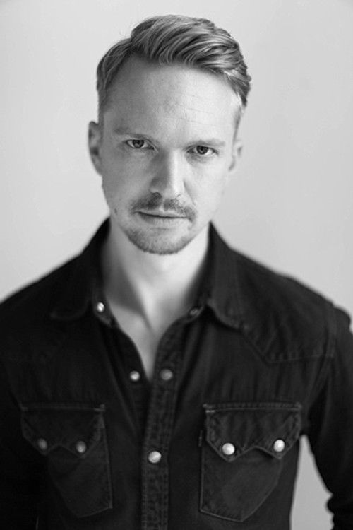 Roderick Hill profile