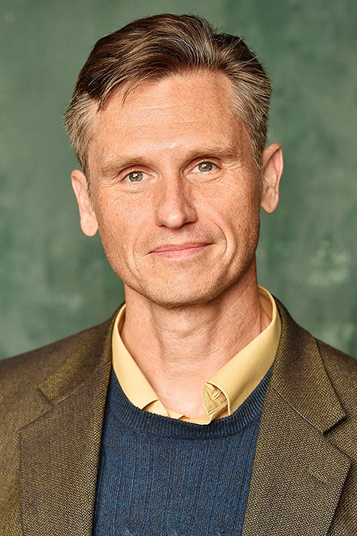 Lincoln Hoppe profile