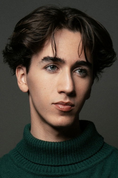 Axel Madrazo profile