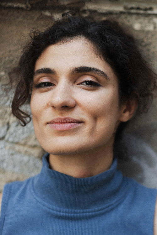 Photo of Maral Keshavarz, Acting