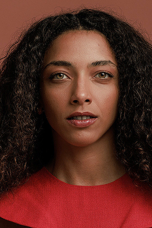 Alice Carvalho profile