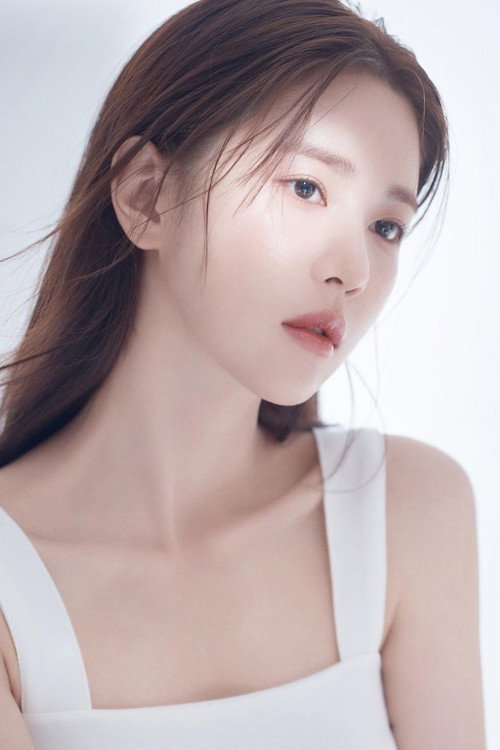 Han Na-yeon profile