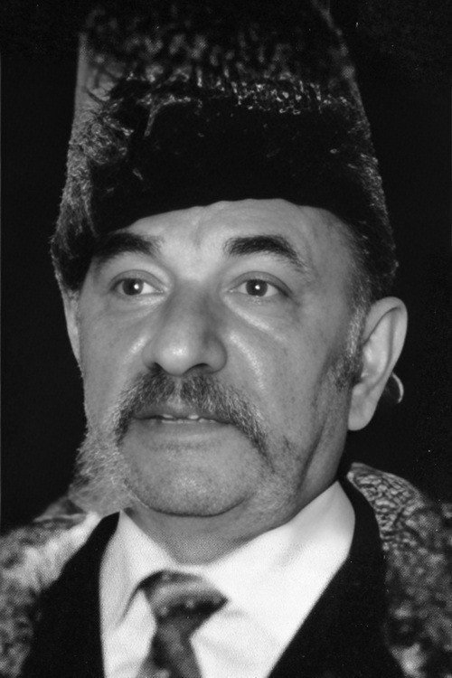 Photo of Sero Khanzadyan, Writing
