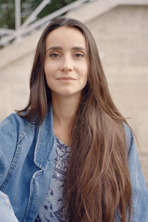 Photo of Salomé Saqué, Acting