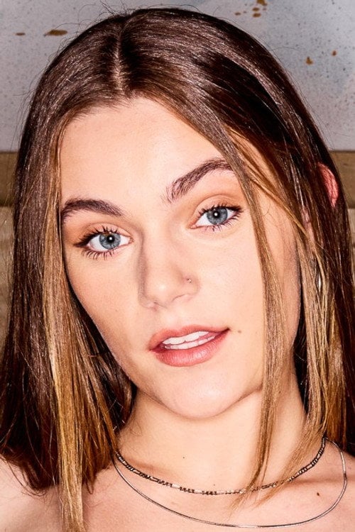 Photo of Juniper Ren, Acting