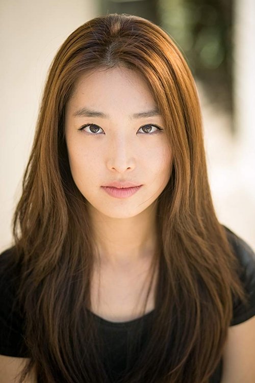 Photo of Kirstin Leigh, Acting
