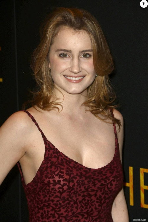 Photo of Catherine Combs, Acting
