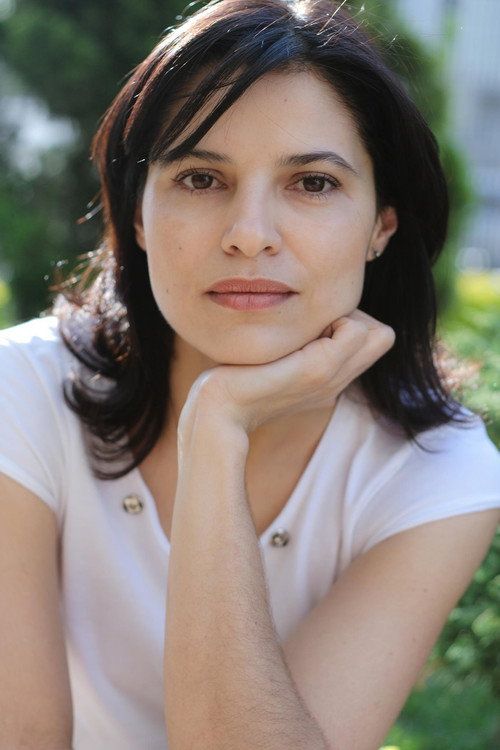 Photo of Janine Corrêa, Acting