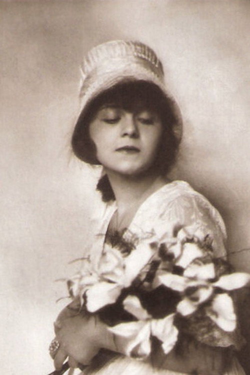 Photo of Ria Jende, Acting