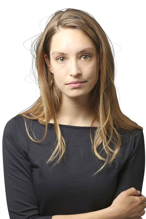Photo of Caro Derkx, Acting