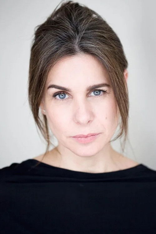 Angela Figueiredo profile