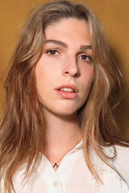 Photo of Geena Román, Acting