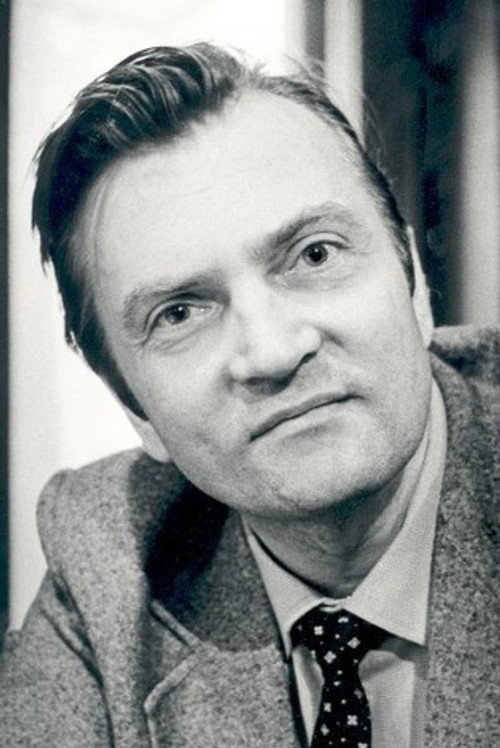 Photo of Vaino Vahing, Writing