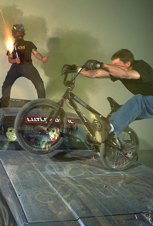 Movie poster for Criminal Mischief (2001)