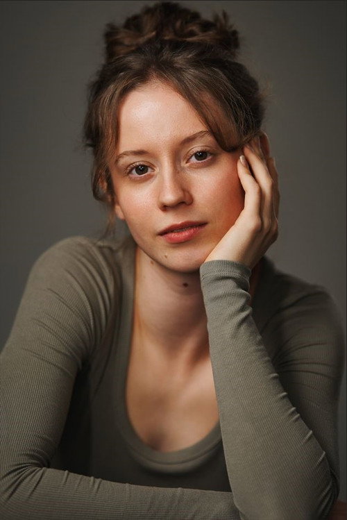 Photo of Ella Oliphant, Acting