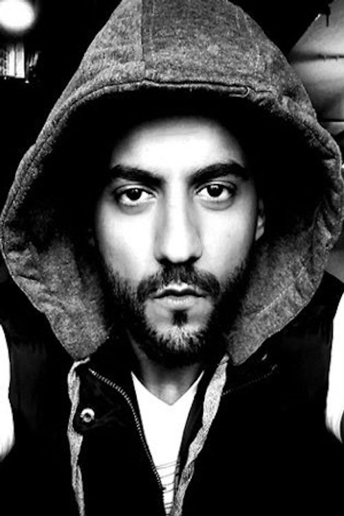 Karim Adriano profile