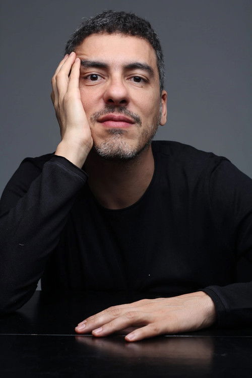 Daniel Rezende profile