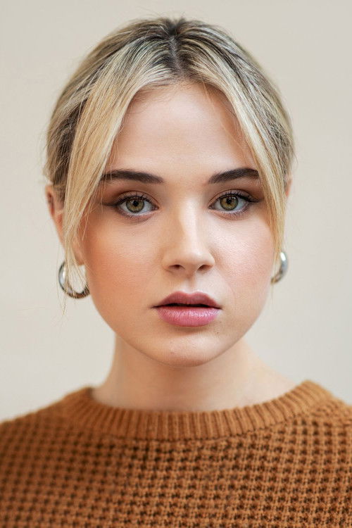 Emi Chicoine profile