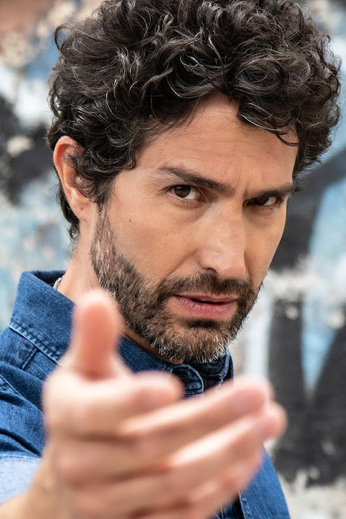 Benny Ibarra profile