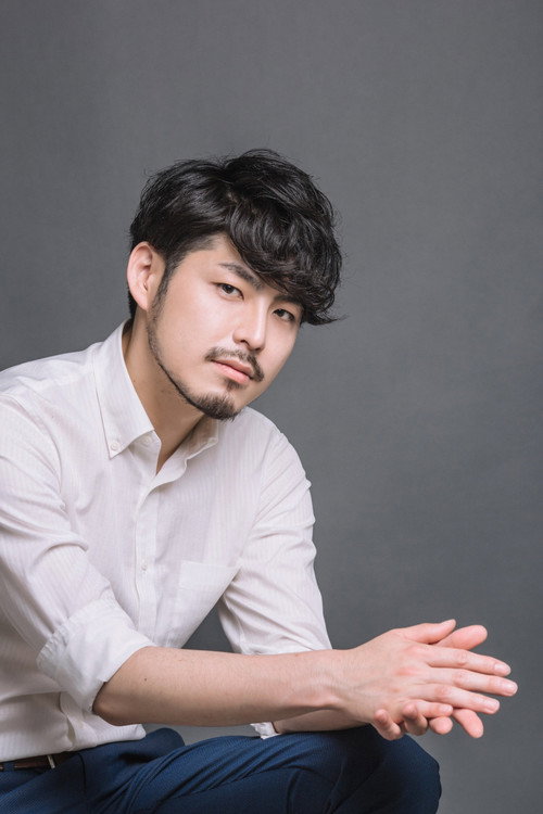 Photo of Takafumi Akutsu, Acting