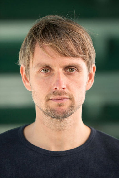 Photo of Axel Schreiber, Acting