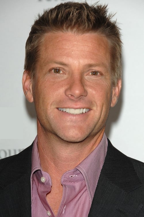 Doug Savant profile