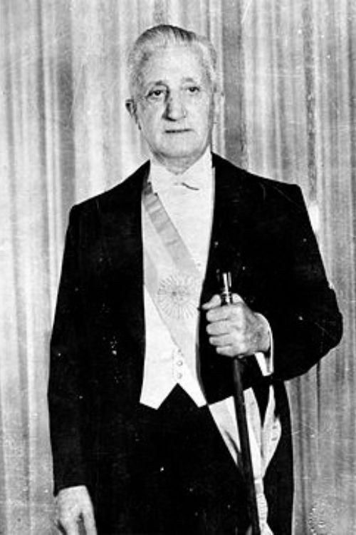 Photo of Arturo Illia, Acting