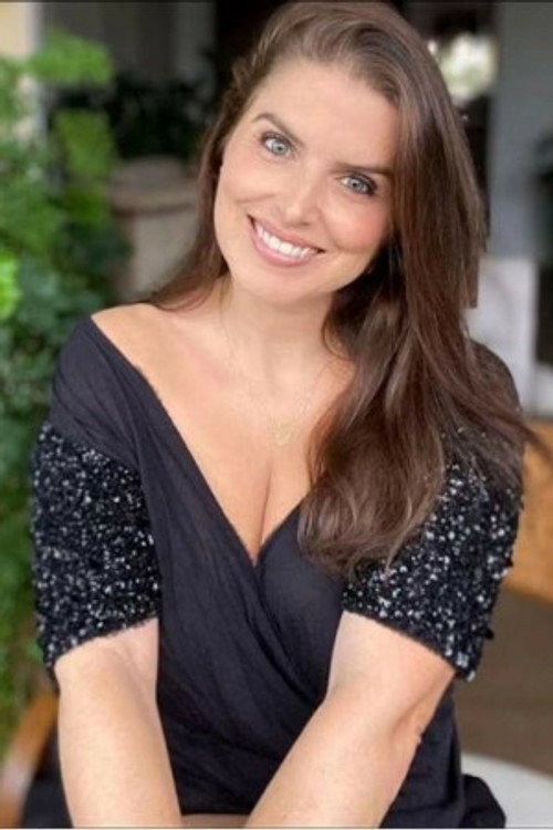 Roberta Teixeira profile