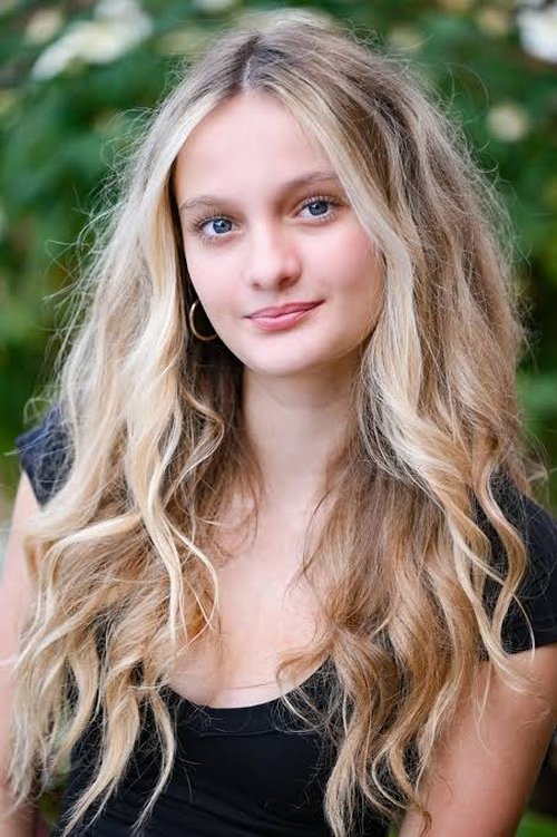 Photo of Amelie McLain, Acting
