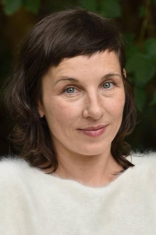 Meret Becker profile