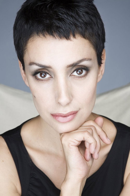 Photo of Laura Aparicio, Acting