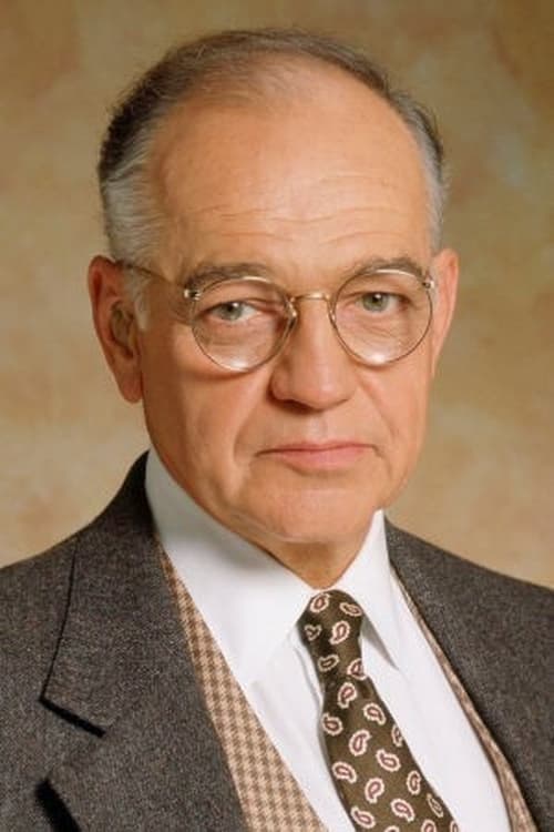 Richard Dysart profile