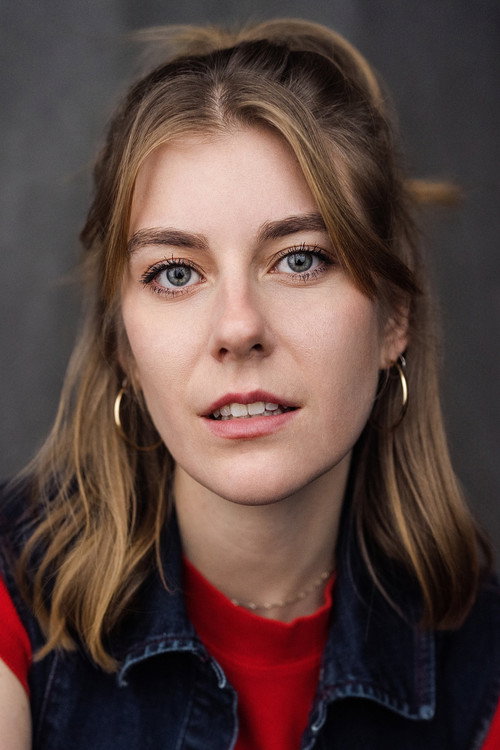 Photo of Nina Fidderman, Acting