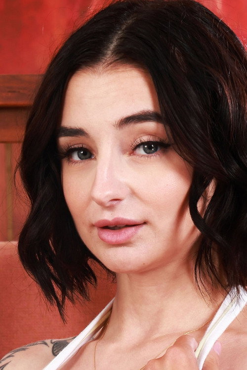 Photo of Stevie Moon, Acting
