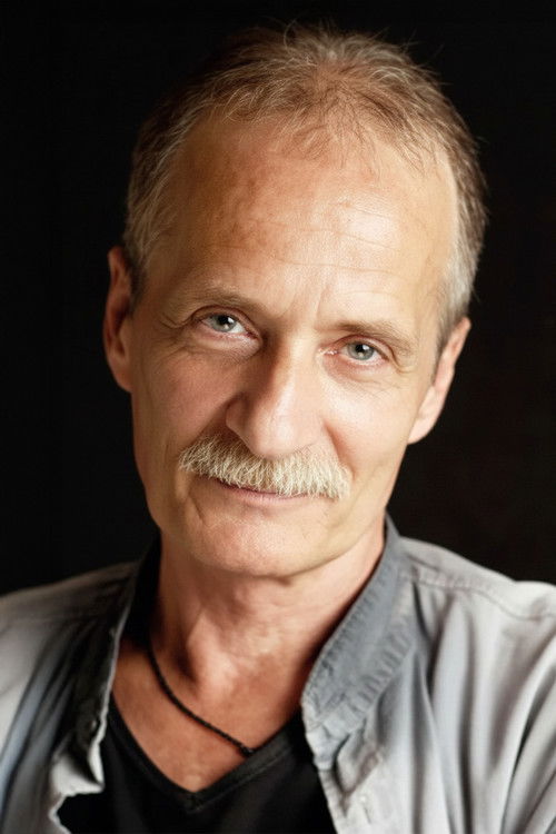 Cüneyt Çalışkur profile