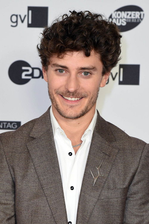 Jakub Józef Orliński profile