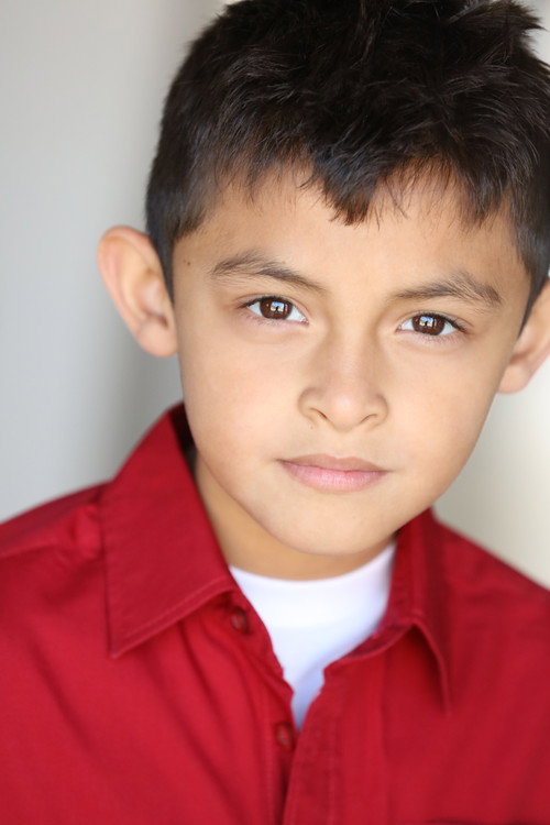 Photo of Oscar Daniel Reyez, Acting