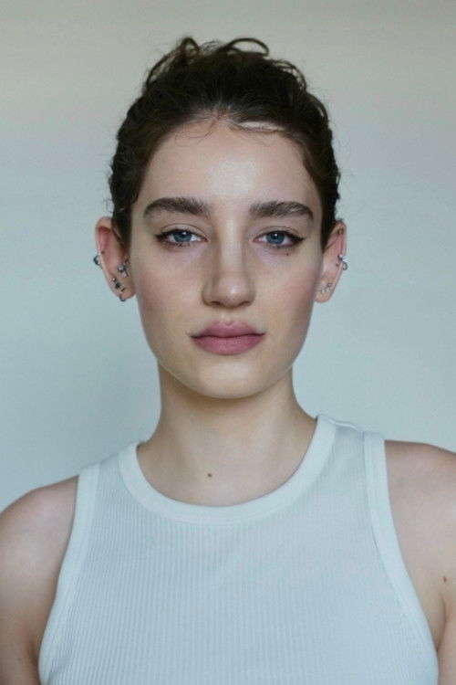 Photo of Ema Kosac, Acting