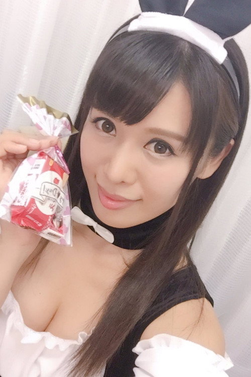 Photo of 倉科もえ, Acting