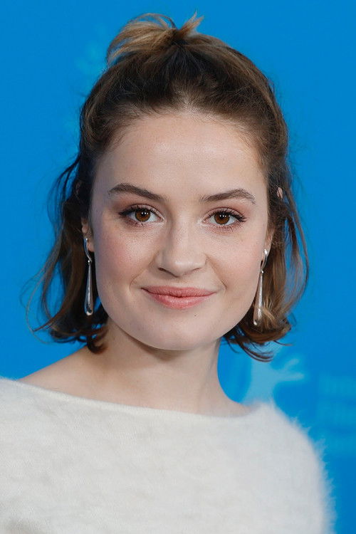 Ella Øverbye profile