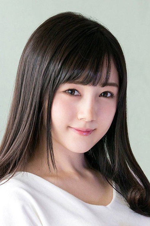 Photo of Emiri Suzuhara, Acting