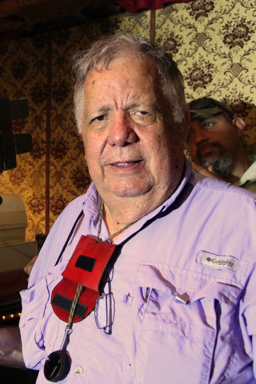 César Bolívar profile