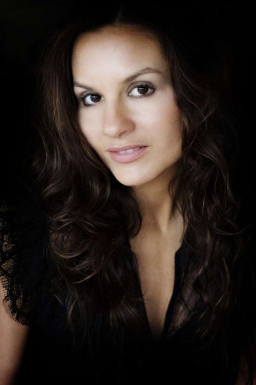 Kara DioGuardi profile