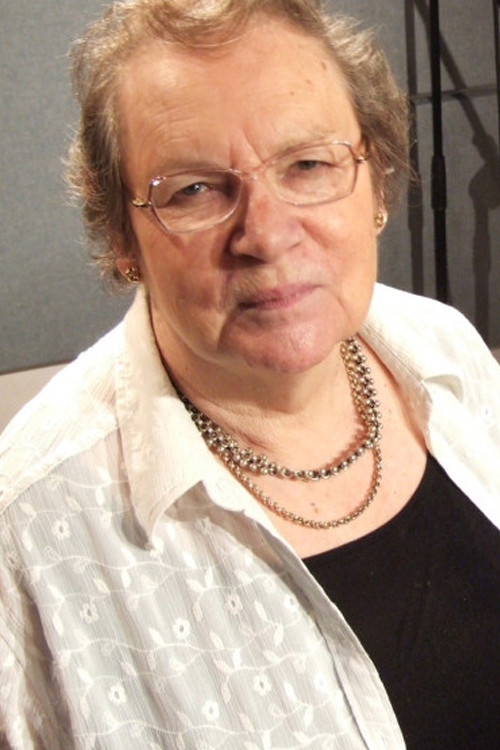 Maggie Stables profile