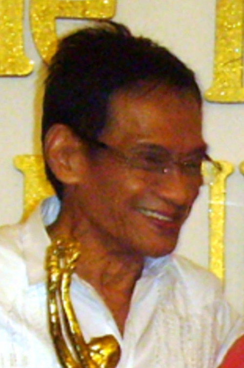 Photo of Joey Luna, Art