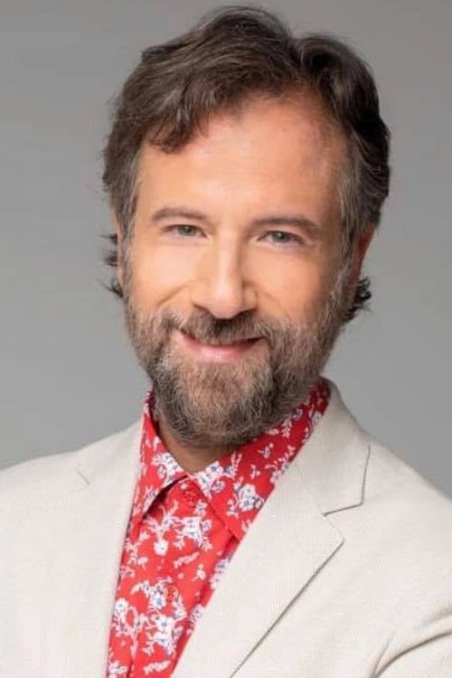 Kostis Maravegias profile