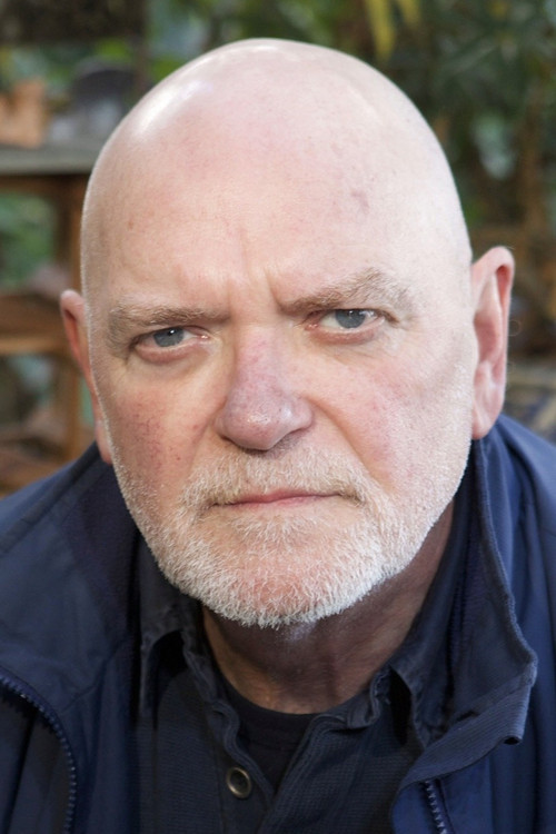 Angus MacInnes profile