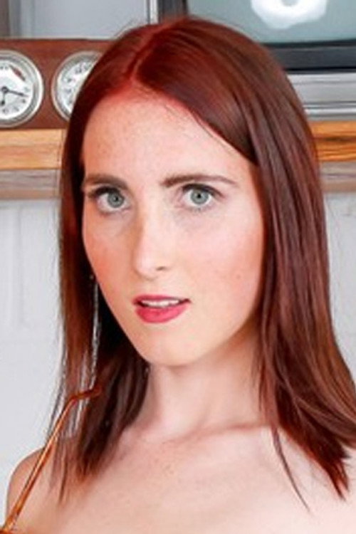Photo of Lia Louise, Acting